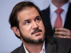 Com ministérios, União Brasil fará jantar com governadores de direita