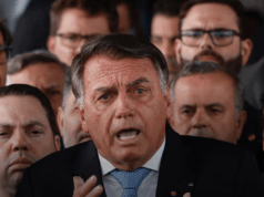 Colunistas do UOL comentam a prisão domiciliar de Bolsonaro