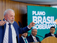 Lula quer remoção imediata de posts que considerar contra a democracia