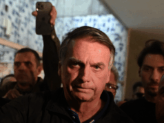 Moraes permite que filhos e netos visitem Bolsonaro em prisão domiciliar