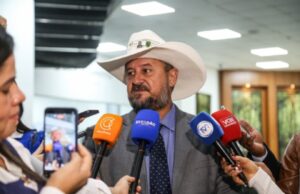Mais um que não entrega picanha: Cattani ironiza sobre ser excluído de discussões sobre chapa federal do PL