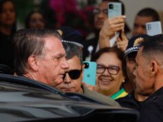 Bolsonaro sai de casa com escolta policial para exames – 14/09/2025 – Poder