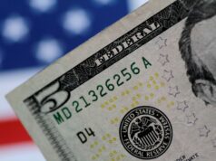 Dólar hoje fecha a R$ 5,35 e atinge menor valor em 15 meses; entenda por quê