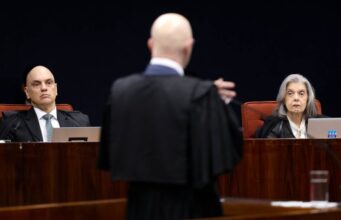 Saiba o que aconteceu no 1º dia do julgamento de Bolsonaro no STF