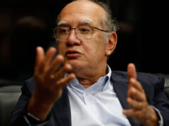 Só PGR pode pedir impeachment de ministros do STF, diz Gilmar