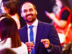 Bolsonaristas barram a cassação do mandato de Eduardo