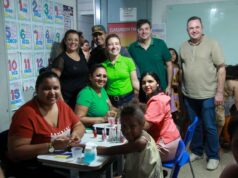 Prefeita Flávia Moretti participa de mutirão de atendimentos no bairro Jardim Alá – Prefeita Flávia Moretti participa de mutirão de atendimentos no bairro Jardim Alá