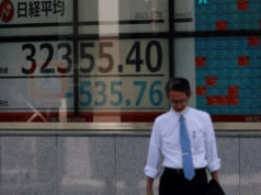 Bolsa argentina cai mais de 50% em dólares e tem pior ano desde 2008