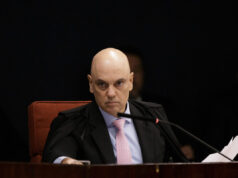 Moraes vota para condenar Bolsonaro e aliados por trama golpista
