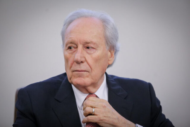 O-ministro-da-Justica-Ricardo-Lewandowski-fala-em-coletiva-apos-a-PF-deflagrar-a-Operacao-Sem-Descon.jpeg