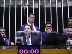 Câmara aprova e PEC da Blindagem segue para o Senado – CartaCapital
