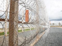 Ala de idosos é a mais superlotada e com comida estragada