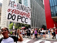 Manifestantes vão às ruas contra a PEC da Blindagem e anistia