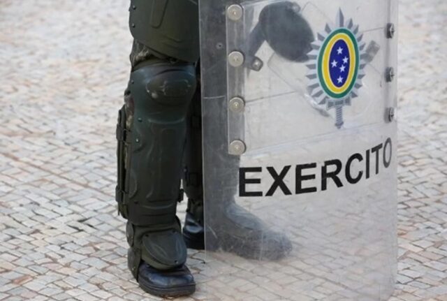 exercito-escudo-militar.jpg