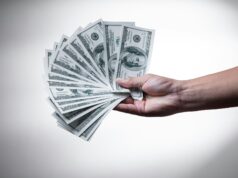 Preocupação com EUA, mais emergentes e toque de cripto: onde investem os super-ricos