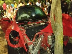 Motorista destrói Porsche de R$ 500 mil ao atingir árvore em Alagoas