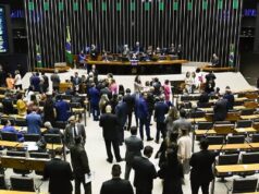 Centrão discute “anistia light” no Congresso para votar pós julgamento