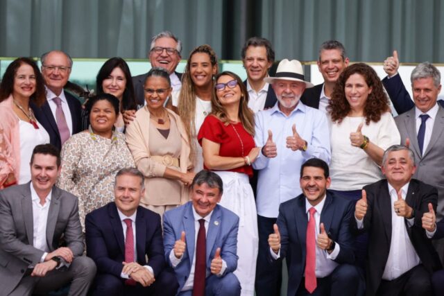 presidente-lula-ministros-1200x800.jpeg