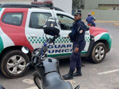 Homem é detido pela Guarda Municipal por conduzir moto com placa adulterada – Homem é detido pela Guarda Municipal por conduzir moto com placa adulterada