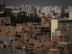 Desigualdade e pobreza: mínima nas regiões metropolitanas – 02/10/2025 – Mercado
