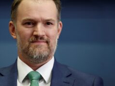 Trump pode impor tarifas de 100% à China, a depender de movimento sobre terras raras