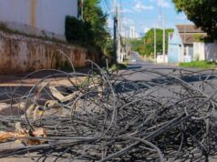 Várzea Grande adere à operação de remoção de fios de telefonia e internet descartados de forma irregular – Várzea Grande adere à operação de remoção de fios de telefonia e internet descartados de forma irregular