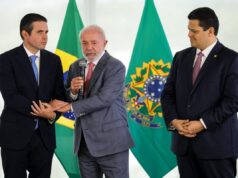 Almoço de Lula, Alcolumbre e Motta sela acordo por votação da isenção do IR – CartaCapital