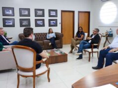 Prefeitura de Várzea Grande e banco Itaú se reúnem e definem atendimento a servidores municipais – Prefeitura de Várzea Grande e banco Itaú se reúnem e definem atendimento a servidores municipais