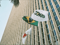 Cemig sobe 10% em 12 meses, mas há preocupações no radar: vale a pena investir?