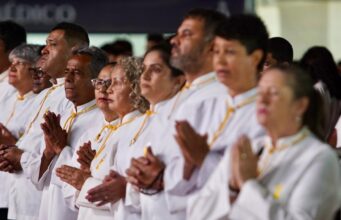 Festa de Nossa Srª Aparecida reúne multidão na Esplanada, em Brasília