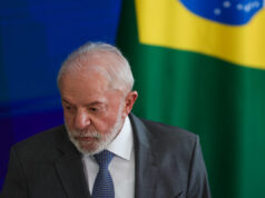 “Tivemos medo que pegasse fogo”, diz Lula sobre falha em avião da FAB