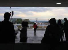 Frente fria se aproxima e chuvas se intensificam; confira o clima