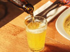 23,3% dos brasileiros admitem comprar bebidas alcoólicas mais baratas