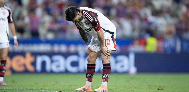 arrascaeta-se-lamenta-durante-fortaleza-x-flamengo-duelo-do-brasileirao-1761437640345_v2_615x300.jpg
