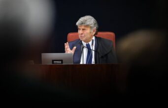 Fux pede para sair da 1ª Turma, onde é sempre voto vencido