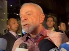 Não é possível resolver em uma conversa, diz Lula sobre tarifaço