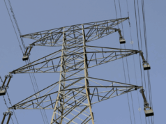 Incêndio em reator no Paraná provoca apagão em vários Estados