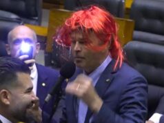 Espetáculo de mau gosto