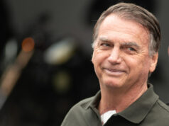 Alexandre de Moraes libera comida especial a Bolsonaro em cela da PF