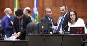 AL afrouxa regras e permite gastos acima do limite com shows em MT