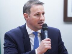 Derrite altera relatório de PL Antifacção e volta atrás sobre atuação da PF