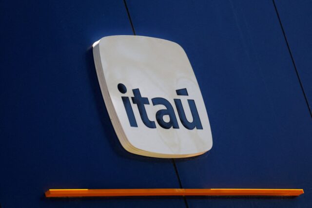 Itau_Logo.jpg
