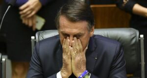 Bolsonaro melhora, mas segue sem previsão de alta da UTI – CartaCapital