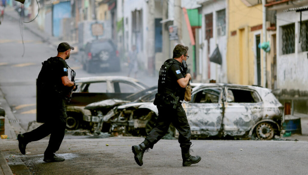 Megaoperacao-contra-o-Comando-Vermelho-deflagrada-no-Rio-de-Janeiro-complexos-do-Alemao-e-da-Penha-n.jpeg