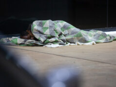 Câmara de BH aprova PL que “devolve” moradores de rua para cidades de origem