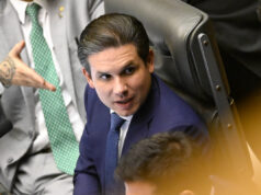 Motta se manifesta sobre ocupação de Glauber e agressão à imprensa