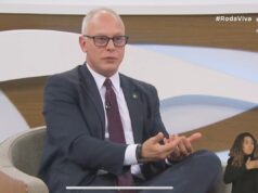 Secretário esclarece por que corpos não foram retirados de mata no RJ