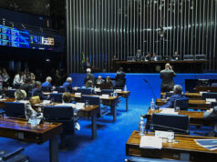 Senado vota isenção do IR e instala CPI do crime organizado