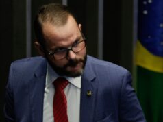 Salário de ex-diarista no gabinete de Seif aumentou 14 vezes em 2 anos