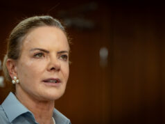 Gleisi sobre liderança do governo após Dosimetria passar: “Lamentável”